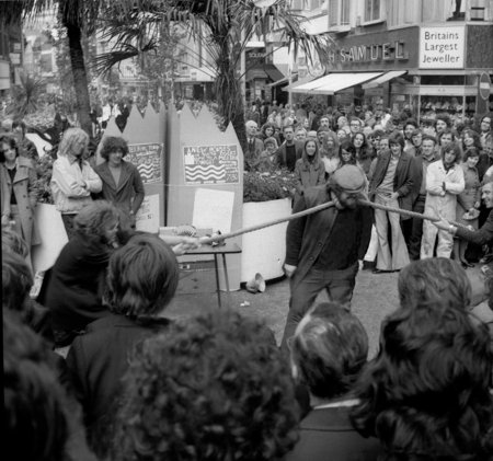 Performance, Church St 
